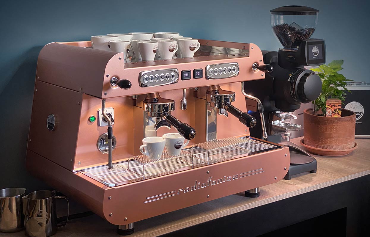 Radiofonica 2 grupos E61 Orchestrale Maquinas de Cafe Espresso Profesional cobre